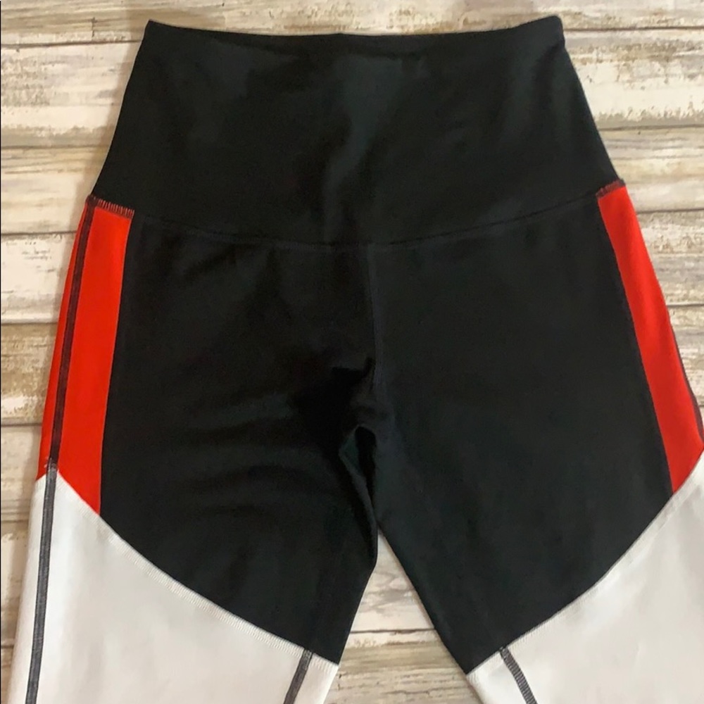 Zella black, red & white leggings - Picture 2 of 5